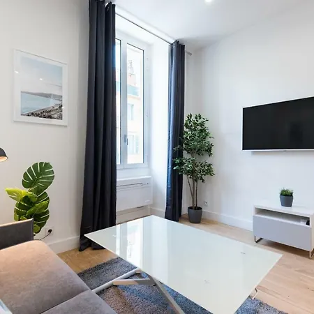 Apartment 1 Cassini - Magnifique Studio Climatise - Garibaldi - Port Nice