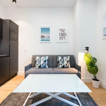 1 Cassini - Magnifique Studio Climatise - Garibaldi - Port Apartment Nice